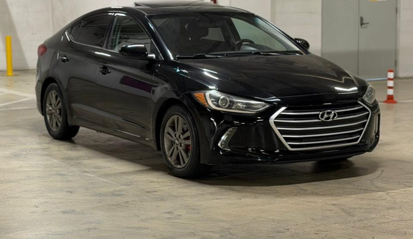Hyundai Elantra, 2.0 L, 2018 il, 170 000 km