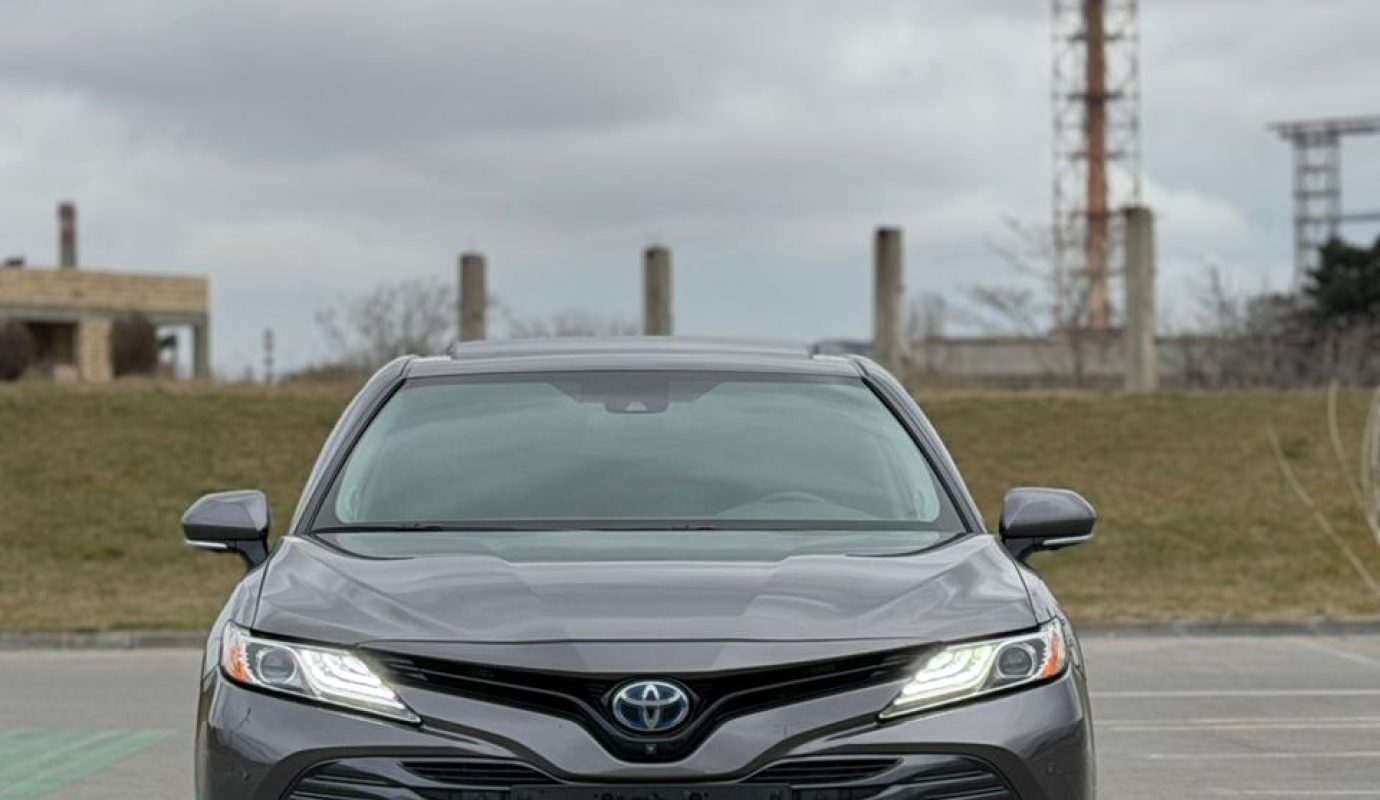 Toyota Camry, 2.5 L, 2020 il, 126 000 km